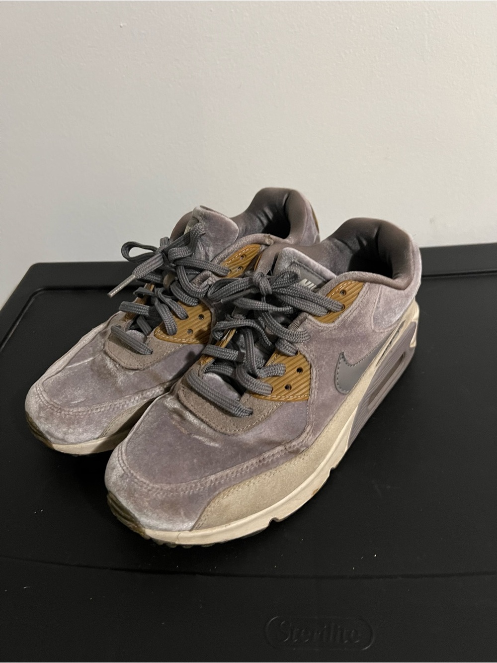 Nike Air Max 90 Deluxe "Gunsmoke"